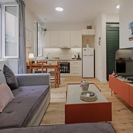 Maison Giallina At Spianada Square! 아파트