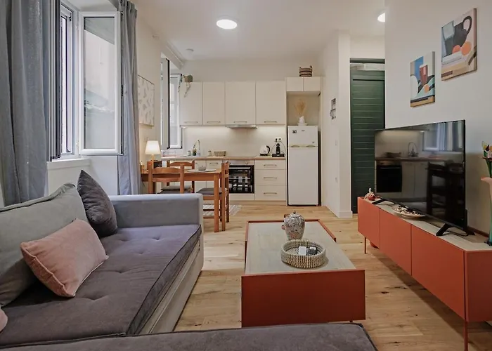 Maison Giallina At Spianada Square! Apartament