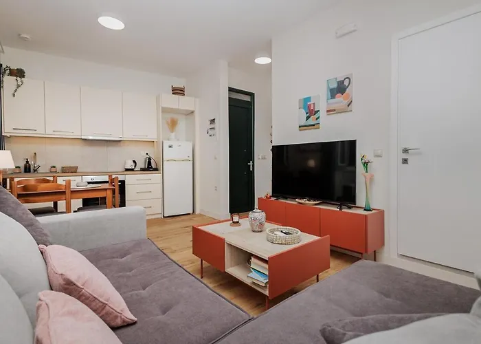 Appartement Maison Giallina At Spianada Square! *